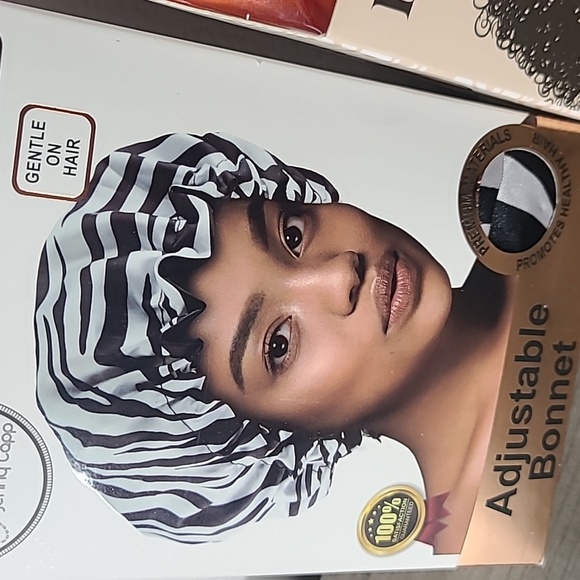 Knotted Turban and Adjustable Bonnet - Picture 3 of 5